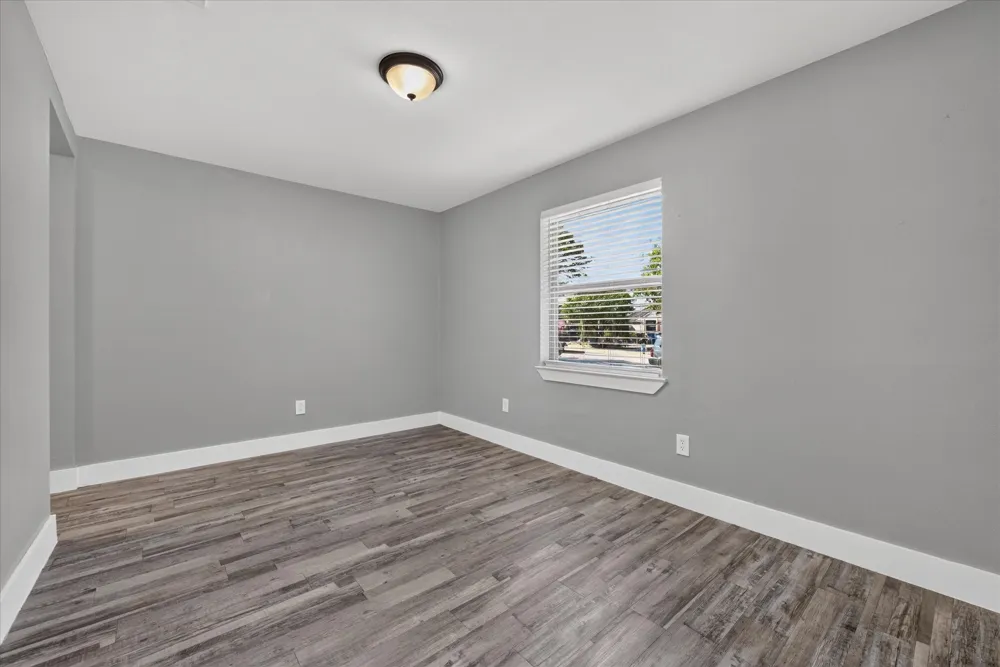 2802 El Capitan Drive Dallas, TX 75228