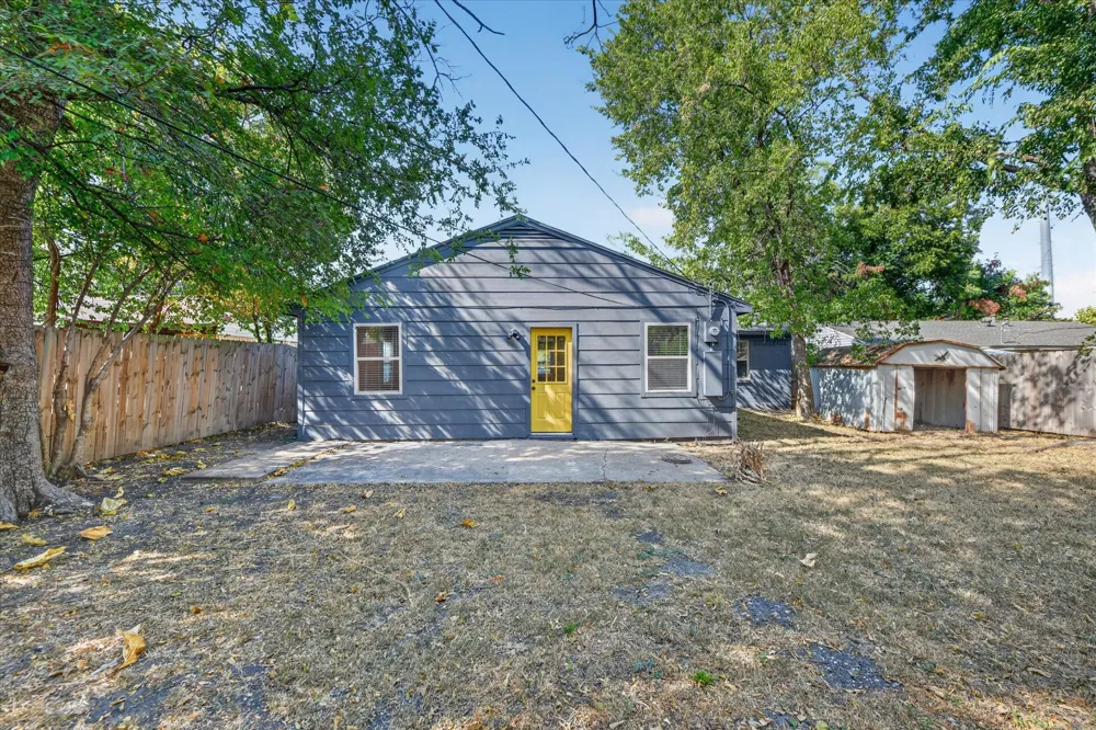 2802 El Capitan Drive Dallas, TX 75228