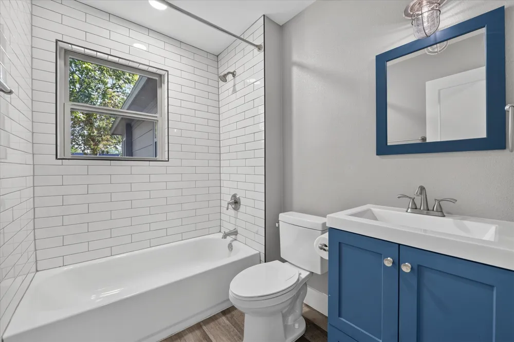 2802 El Capitan Drive Dallas, TX 75228