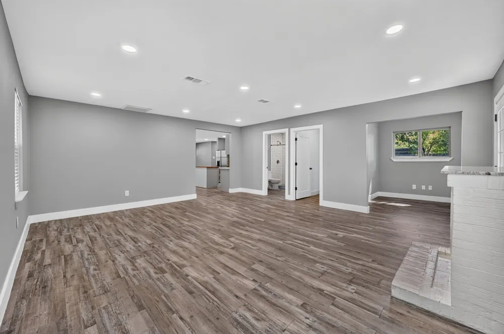 2802 El Capitan Drive Dallas, TX 75228