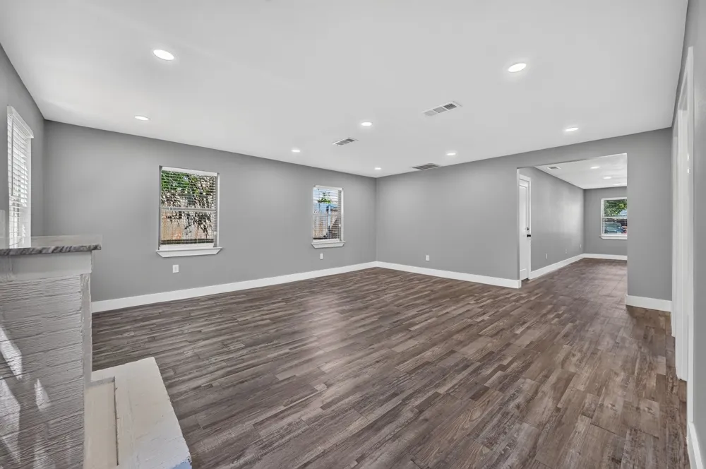 2802 El Capitan Drive Dallas, TX 75228