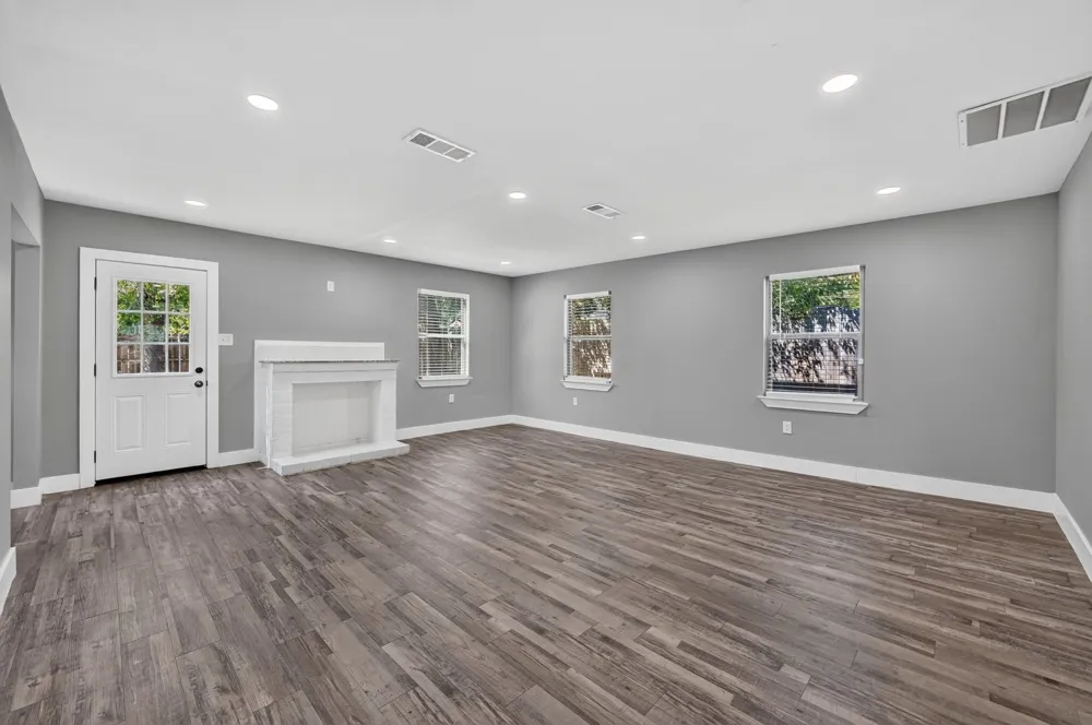 2802 El Capitan Drive Dallas, TX 75228