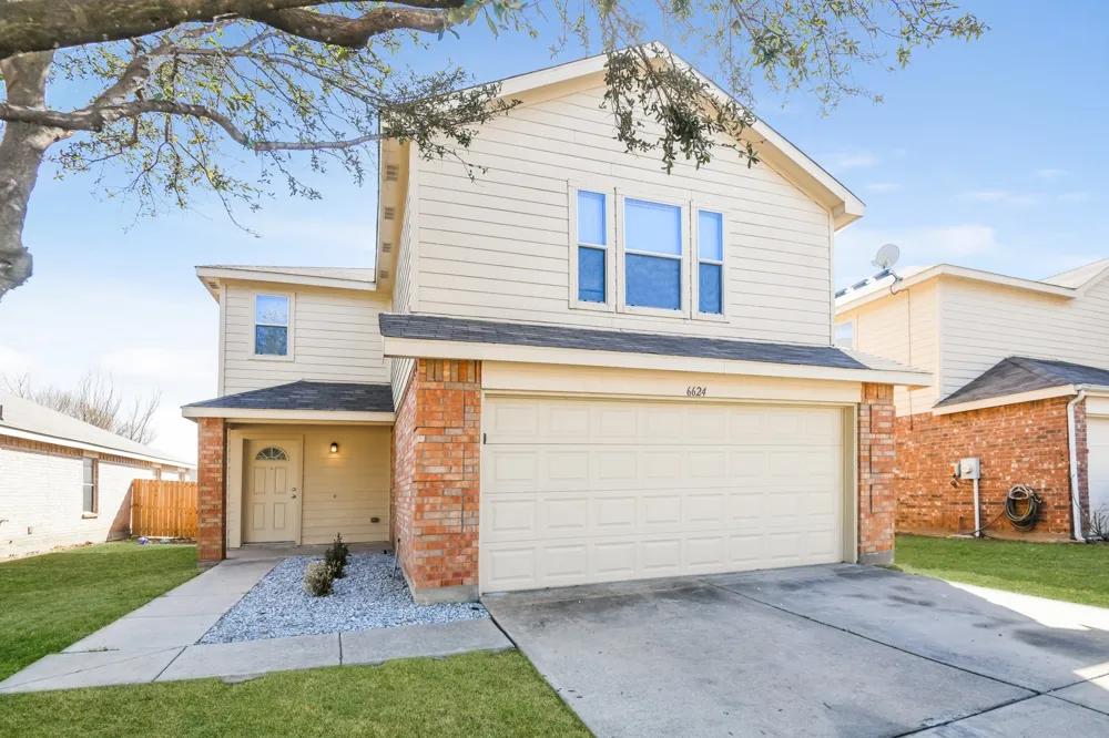 6624 Meadow Way Lane Fort Worth, TX 76179