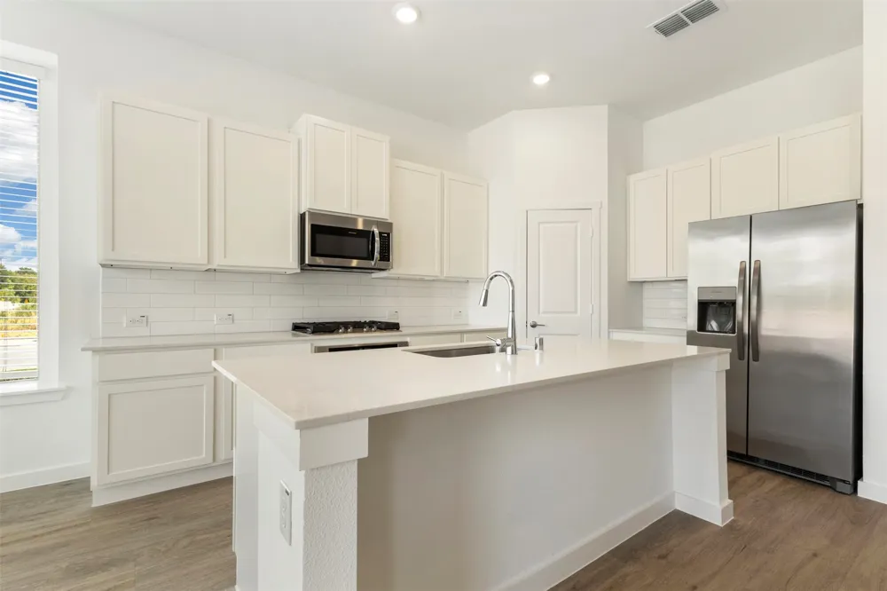 223 loving Trail Justin, TX 76247