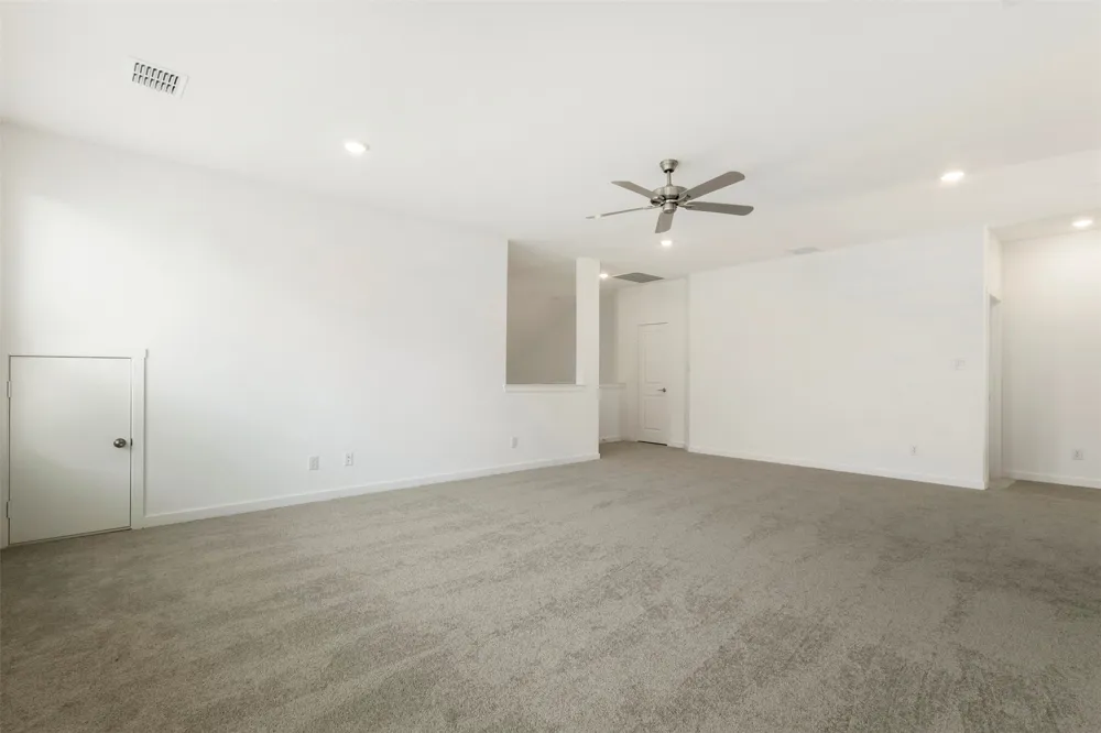 223 loving Trail Justin, TX 76247