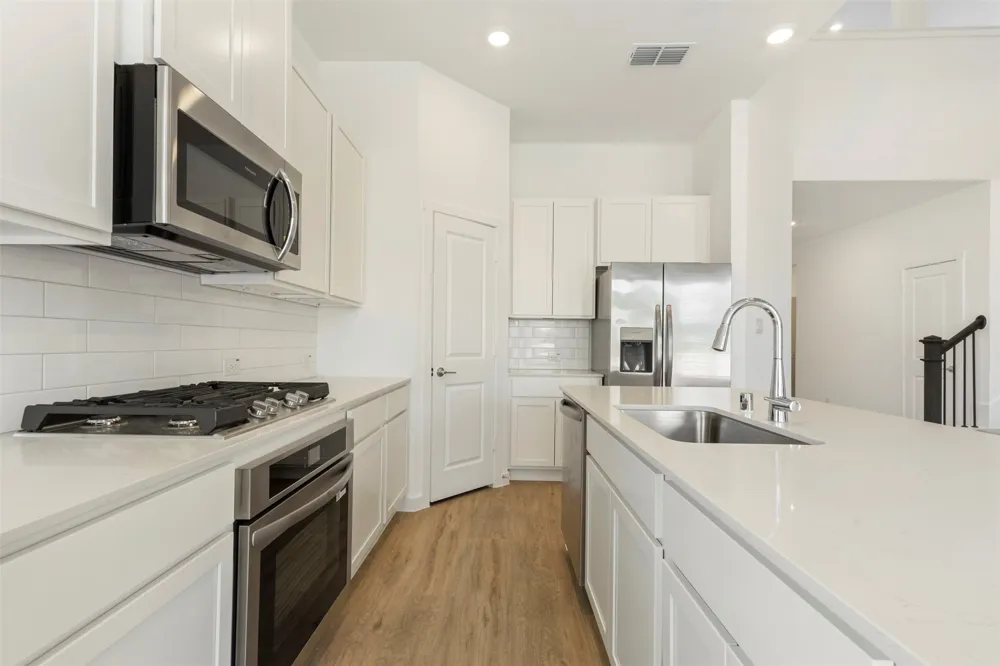 223 loving Trail Justin, TX 76247