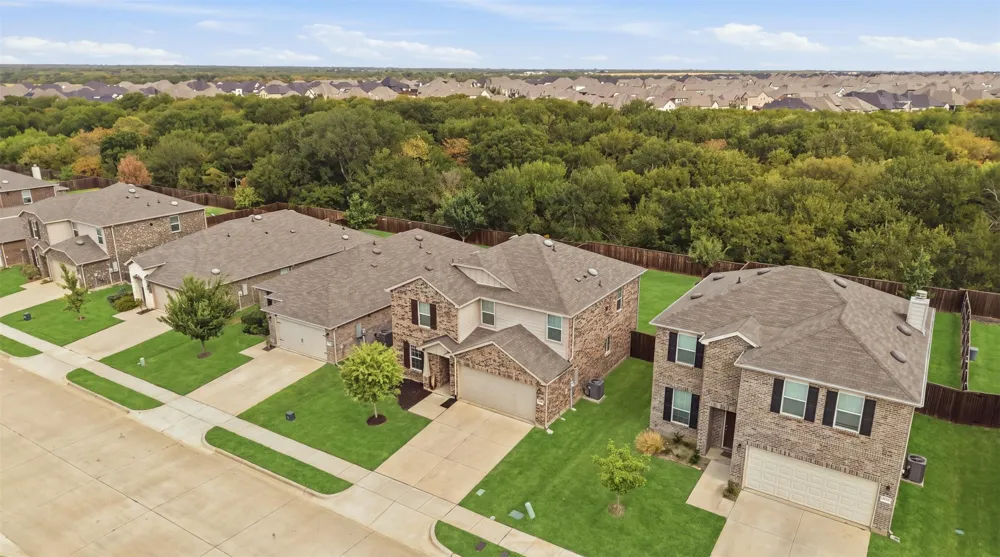 1137 Trace Drive Aubrey, TX 76227