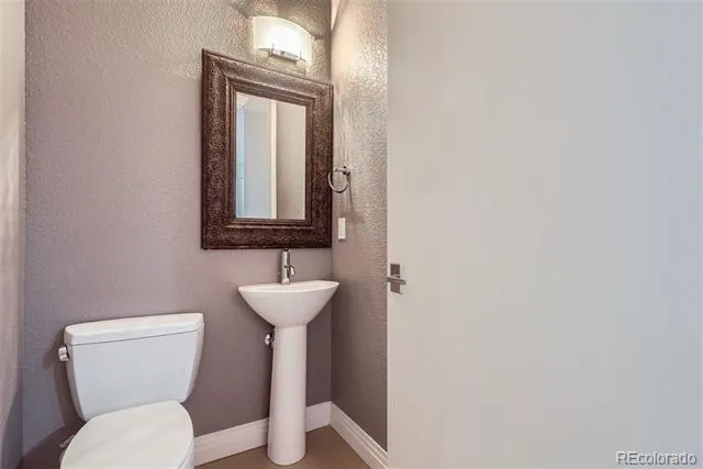 2650 W Front View Crescent Drive #101 Denver, CO 80211