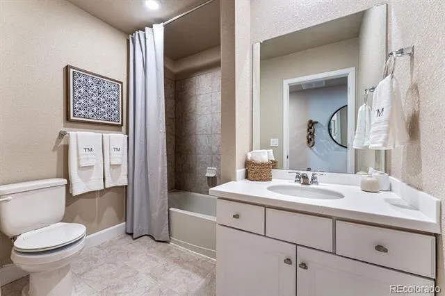 3263 Catawba Way Aurora, CO 80019