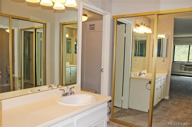 14050 E Linvale Place #209 Aurora, CO 80014