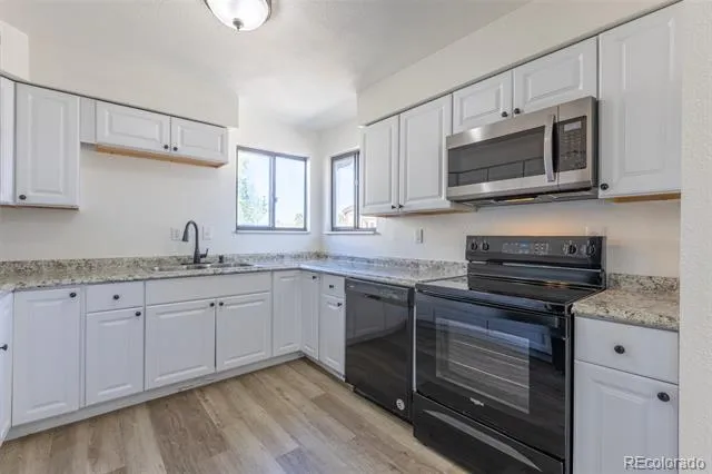 5119 Chandler Way Denver, CO 80239