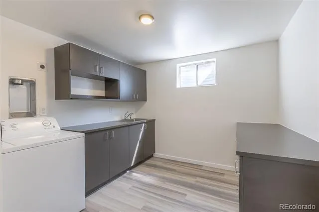 5119 Chandler Way Denver, CO 80239