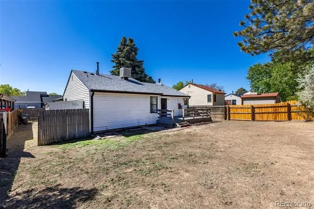 5119 Chandler Way Denver, CO 80239
