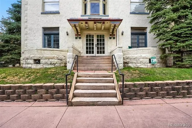 1368 Downing Street #3 Denver, CO 80218