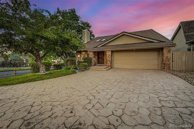 9896 E Maplewood Circle Englewood, CO 80111