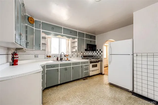 45501 E 38th Avenue Bennett, CO 80102