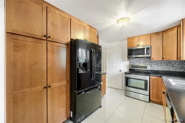 10633 E 6th Place Aurora, CO 80010