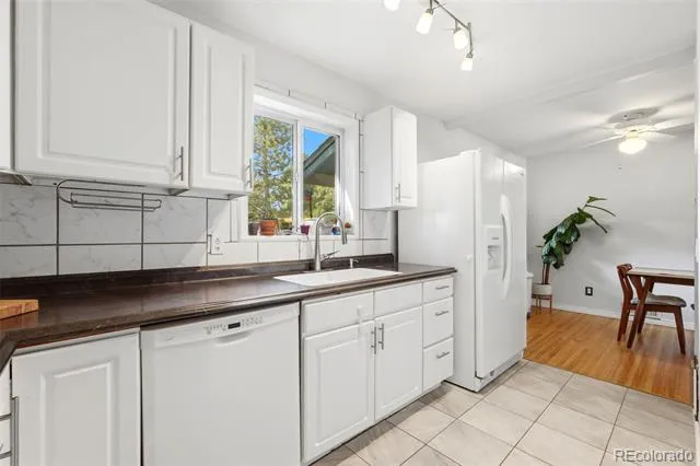 1330 S Ivanhoe Way Denver, CO 80224