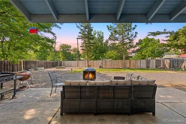 1330 S Ivanhoe Way Denver, CO 80224