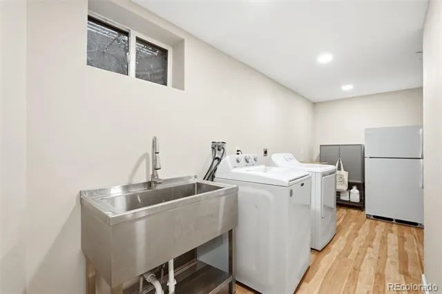 1330 S Ivanhoe Way Denver, CO 80224