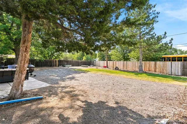 1330 S Ivanhoe Way Denver, CO 80224