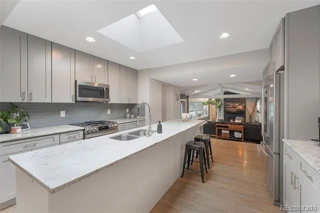 925 Teller Street Lakewood, CO 80214