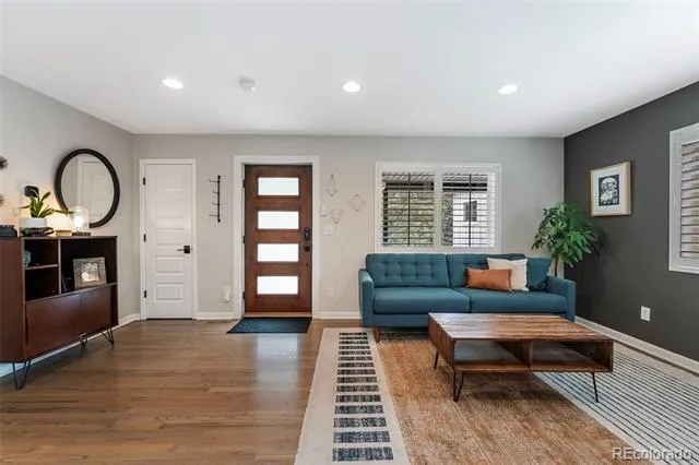 925 Teller Street Lakewood, CO 80214