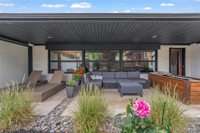 925 Teller Street Lakewood, CO 80214