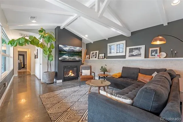 925 Teller Street Lakewood, CO 80214