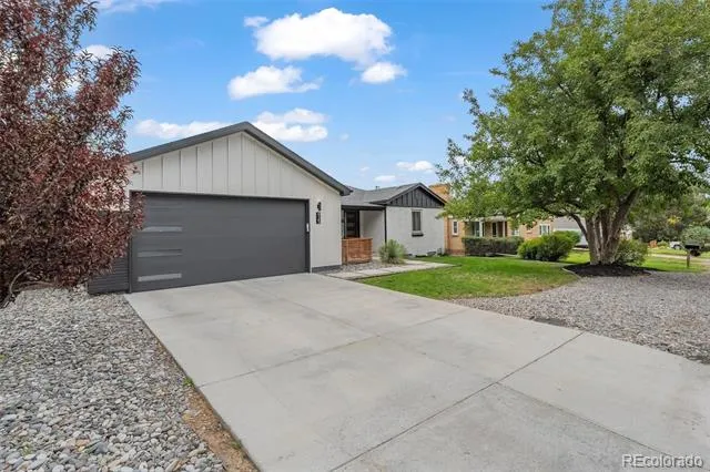 925 Teller Street Lakewood, CO 80214