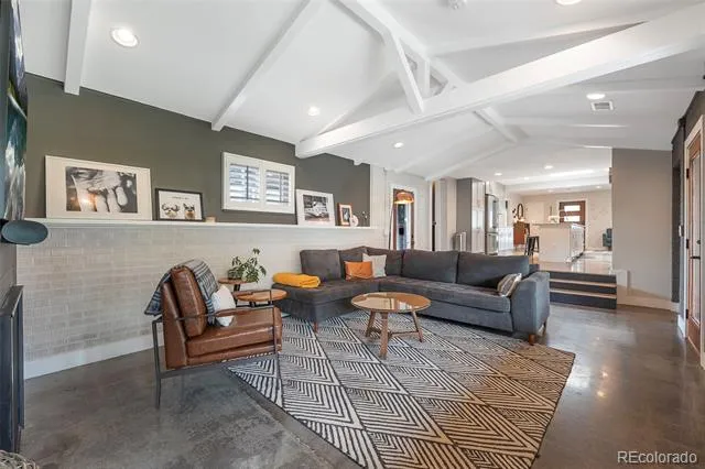 925 Teller Street Lakewood, CO 80214
