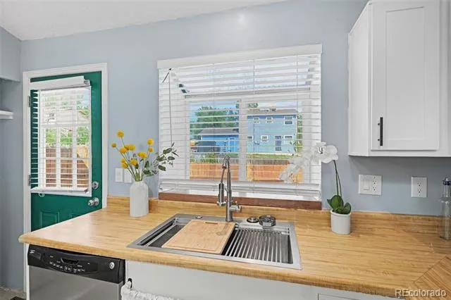 4646 S Dillon Court #A Aurora, CO 80015