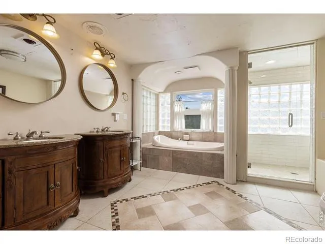 323 Overlook Lane Boulder, CO 80302