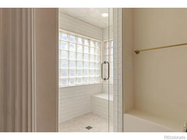 323 Overlook Lane Boulder, CO 80302
