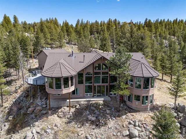 323 Overlook Lane Boulder, CO 80302