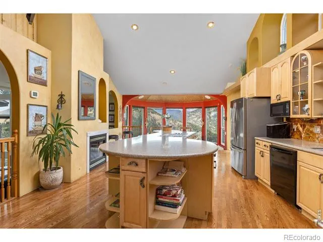 323 Overlook Lane Boulder, CO 80302