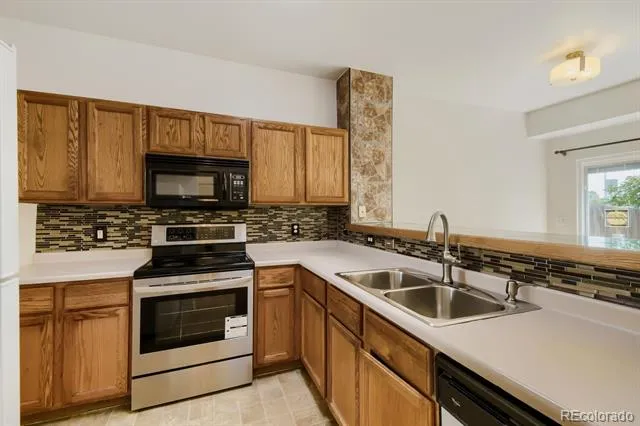 12324 E 2nd Drive Aurora, CO 80011
