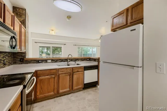 12324 E 2nd Drive Aurora, CO 80011