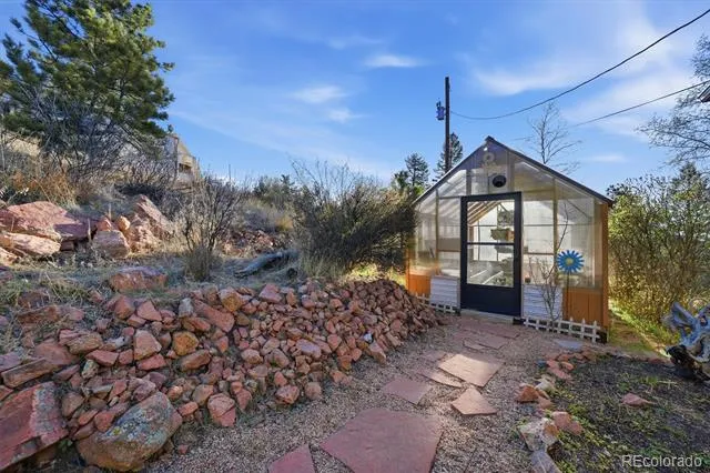 33799 Warren Road Pine, CO 80470