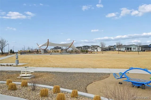 3964 Haleyville Court Aurora, CO 80019