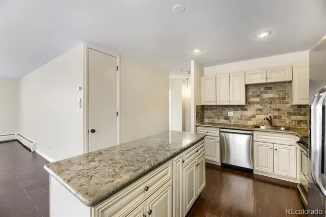 4570 E Yale Avenue #308 Denver, CO 80222