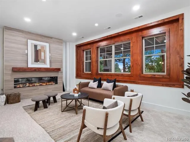 2643 Hawk Point Court Castle Rock, CO 80104