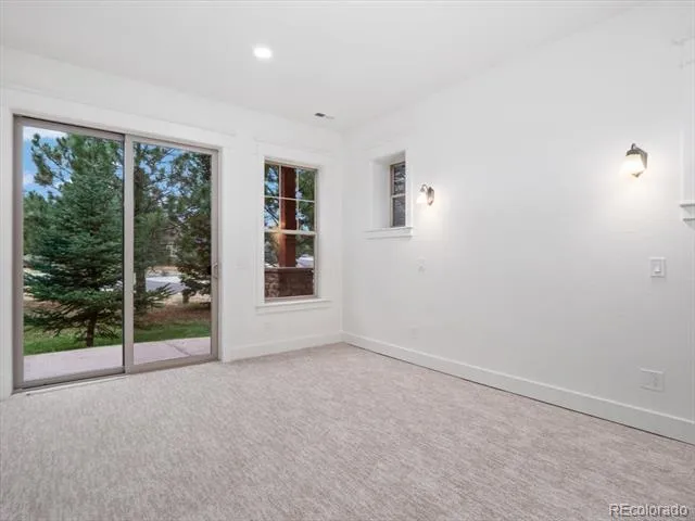 2643 Hawk Point Court Castle Rock, CO 80104