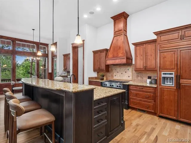 2643 Hawk Point Court Castle Rock, CO 80104