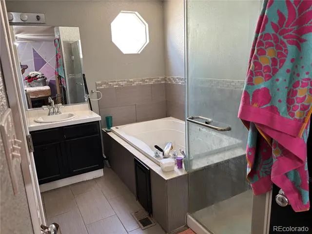 11373 Oakland Drive Henderson, CO 80640