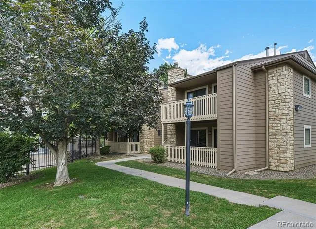 10293 E Peakview Avenue #F201 Englewood, CO 80111
