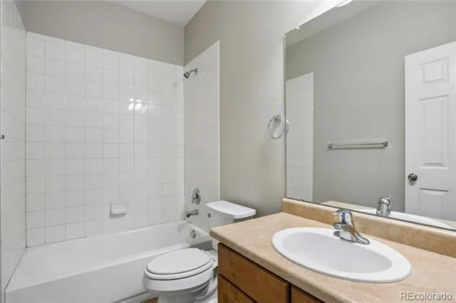 5031 S Rome Street Aurora, CO 80015