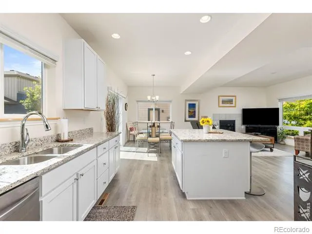 1324 Country Court Longmont, CO 80501