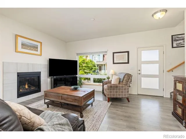 1324 Country Court Longmont, CO 80501