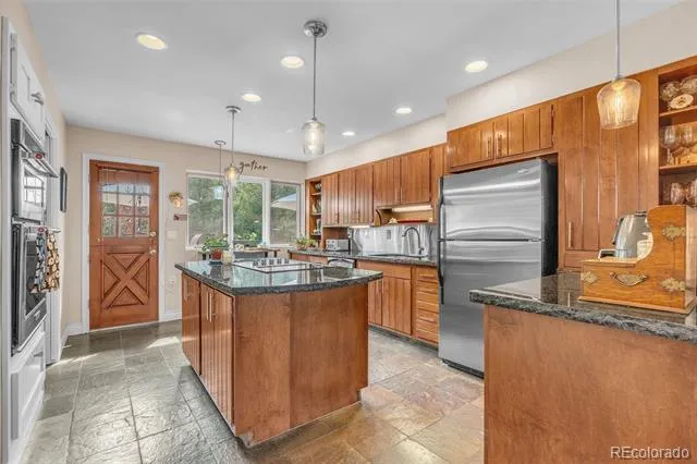 7815 Red Rock Circle Larkspur, CO 80118